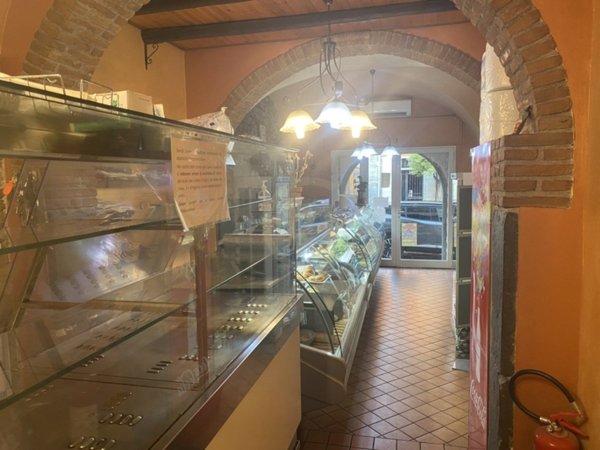 negozio in affitto a Misterbianco