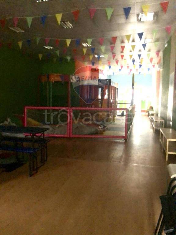 negozio in affitto a Misterbianco