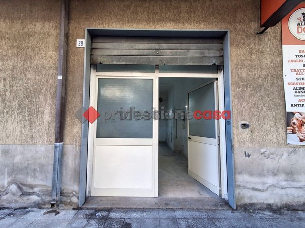 negozio in affitto a Misterbianco in zona Lineri / Montepalma