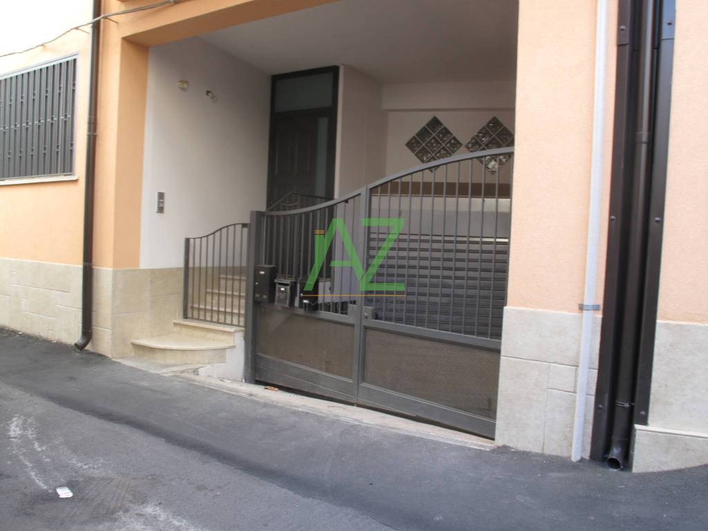 ufficio in affitto a Misterbianco in zona Centro Città