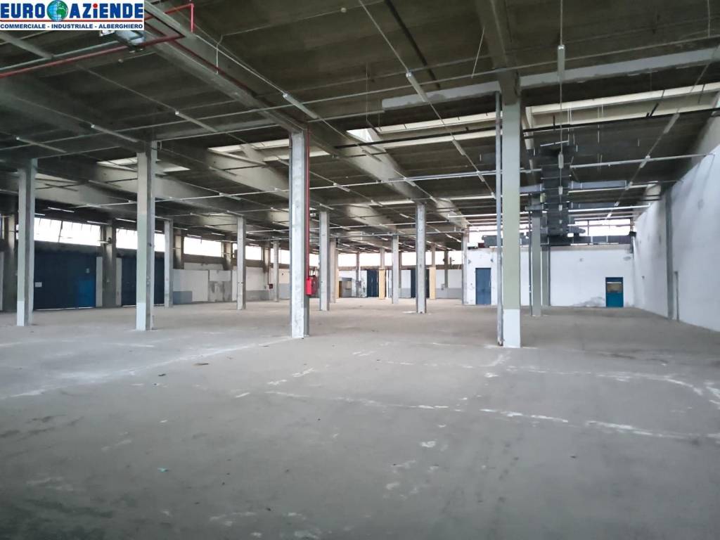 capannone in affitto a Misterbianco