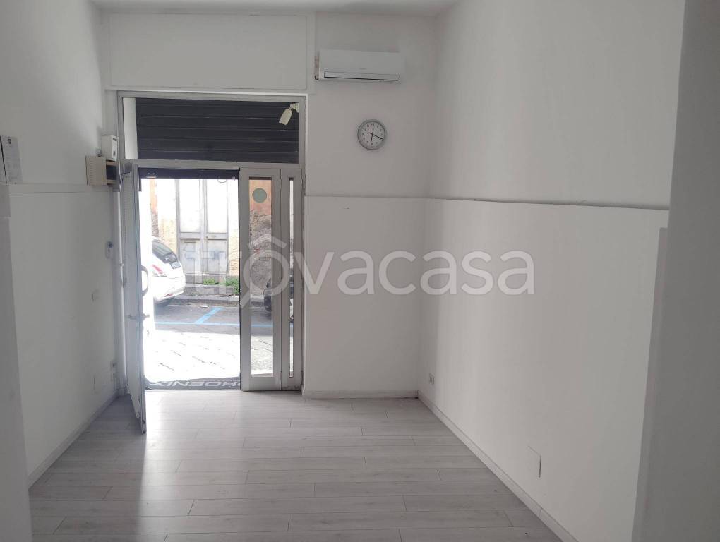 negozio in affitto a Misterbianco