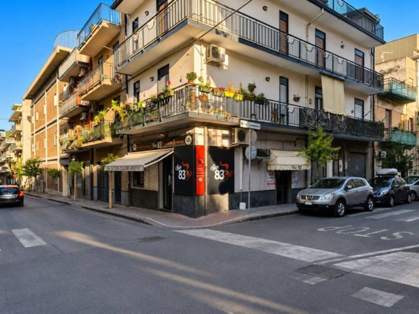 negozio in affitto a Misterbianco in zona Centro Città