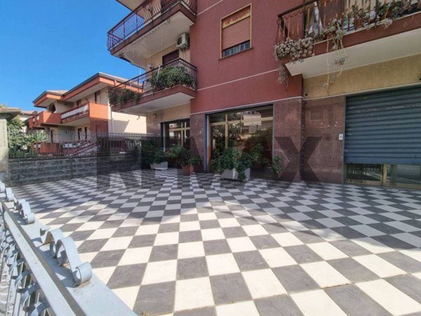 negozio in affitto a Misterbianco