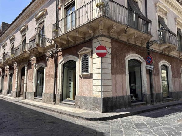 locale commerciale in affitto a Misterbianco in zona Centro Città