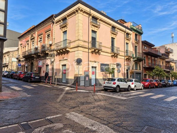 negozio in affitto a Misterbianco in zona Centro Città