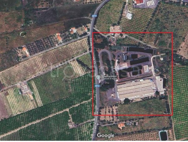 locale commerciale in affitto a Motta Sant'Anastasia
