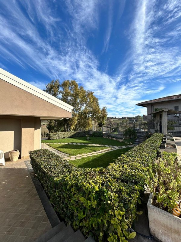 appartamento in affitto a Motta Sant'Anastasia