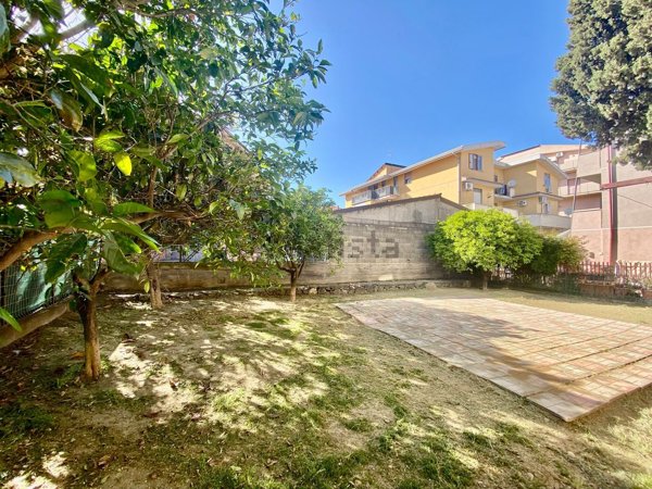 appartamento in affitto a Motta Sant'Anastasia