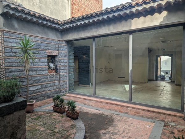 appartamento in affitto a Nicolosi