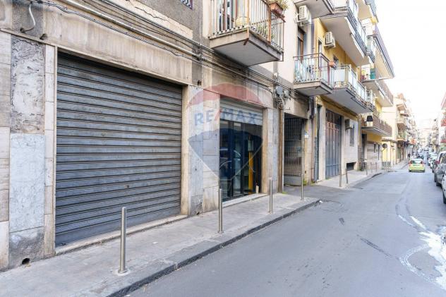 negozio in affitto a Paternò