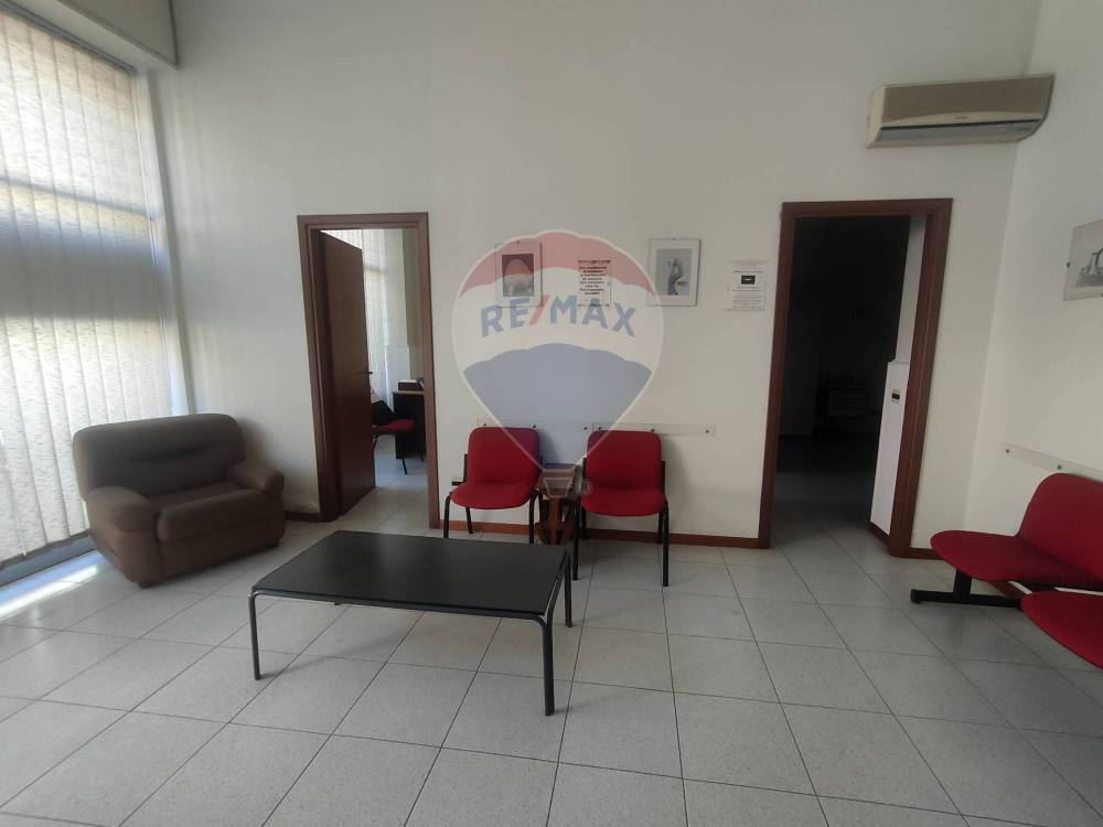 ufficio in affitto a Paternò