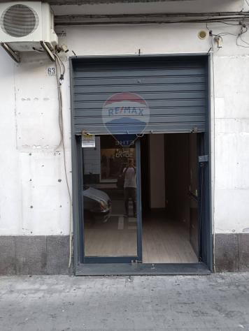 locale commerciale in affitto a Paternò