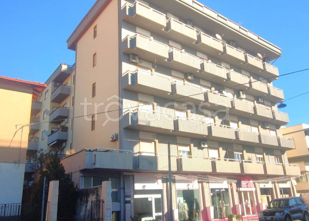 appartamento in affitto a Paternò in zona Centro Storico