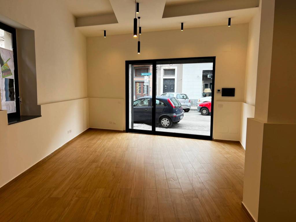 negozio in affitto a Paternò