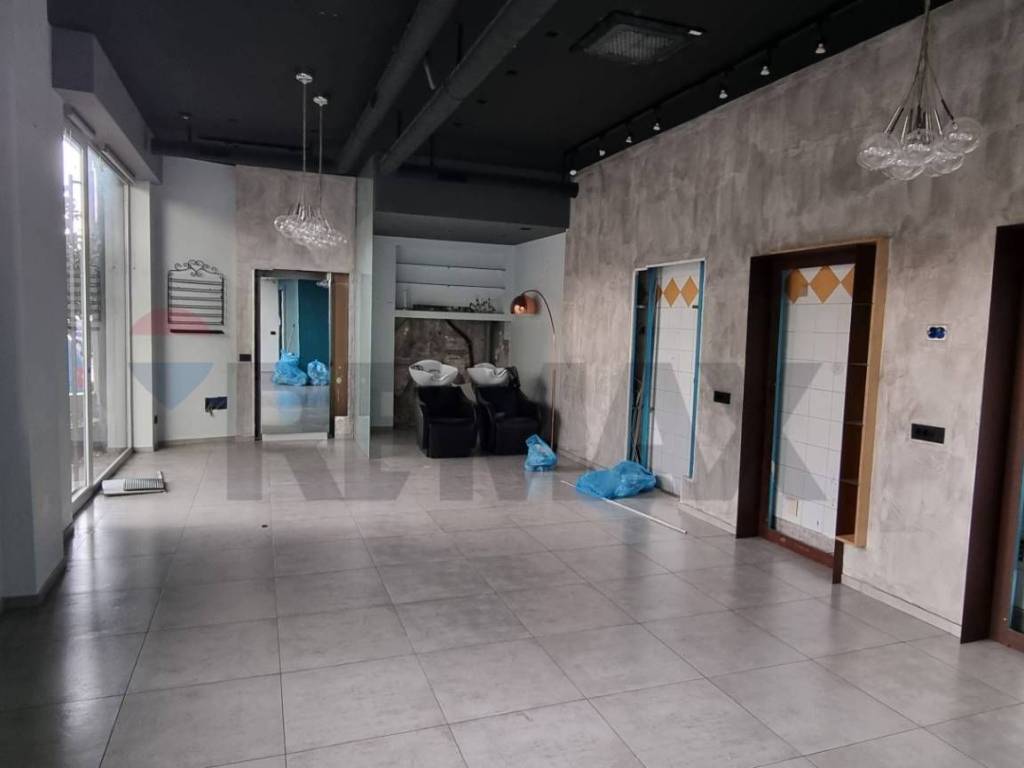 negozio in affitto a Paternò