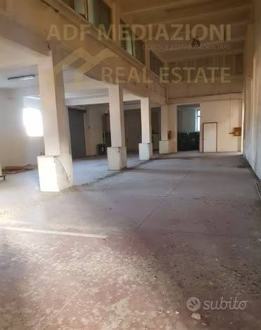 negozio in affitto a Paternò