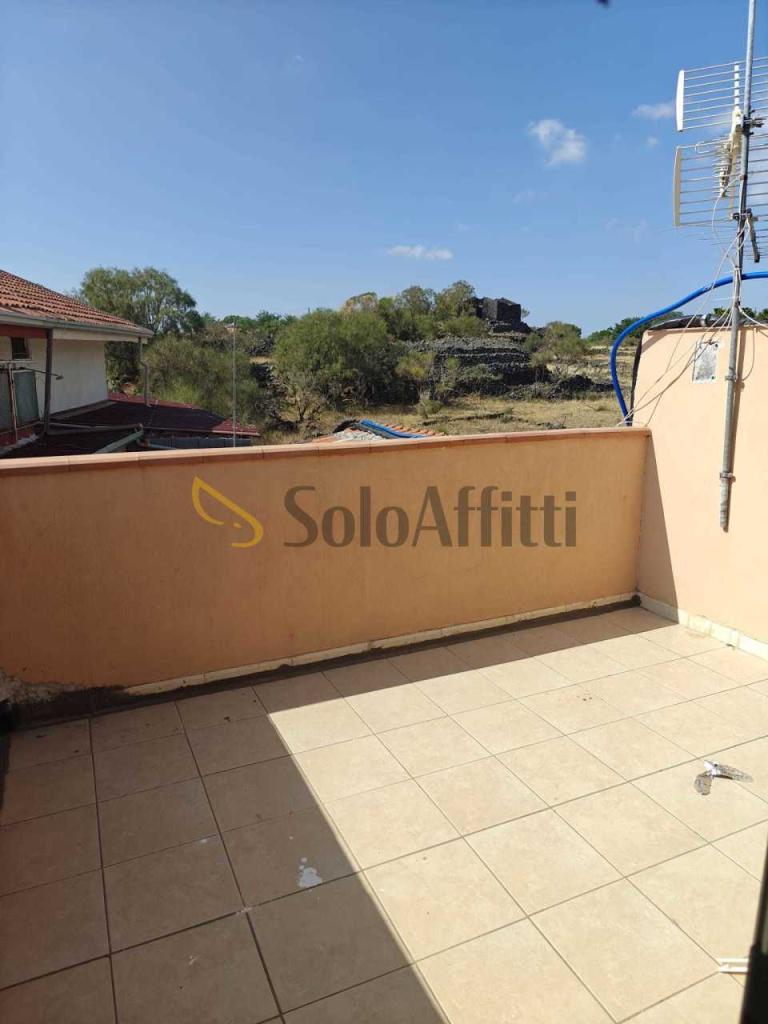 appartamento in affitto a Pedara