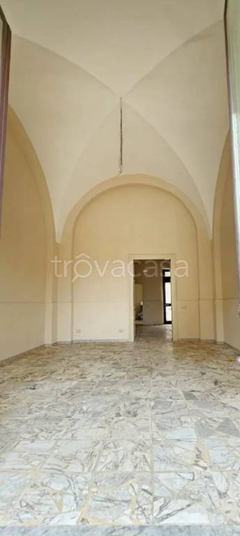 negozio in affitto a Pedara