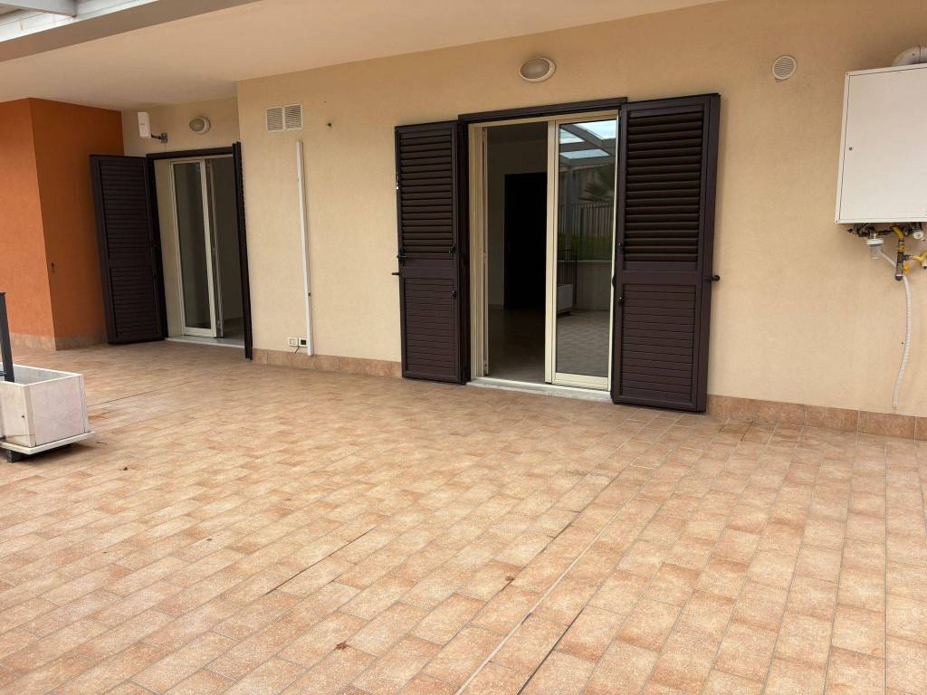 appartamento in affitto a Pedara