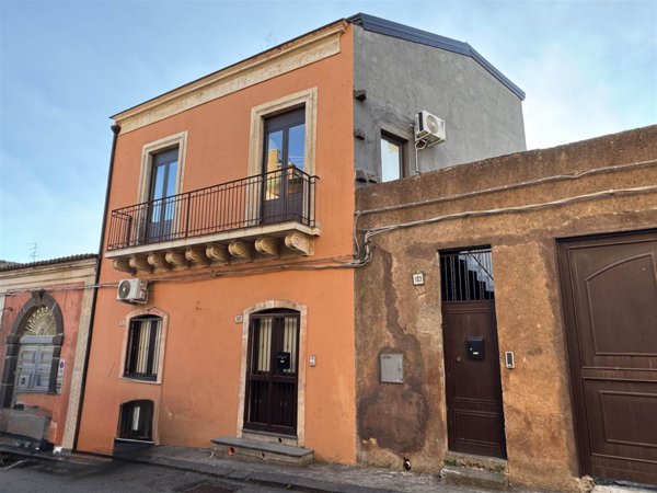 appartamento in affitto a Pedara