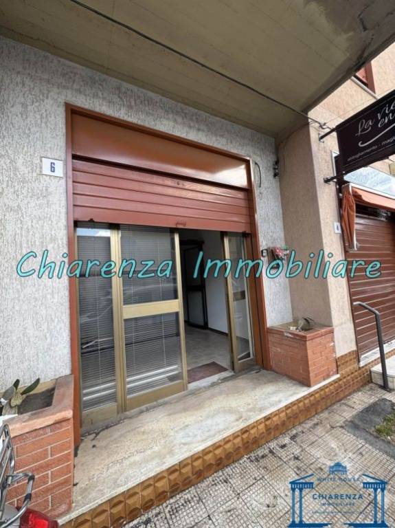 negozio in affitto a Pedara