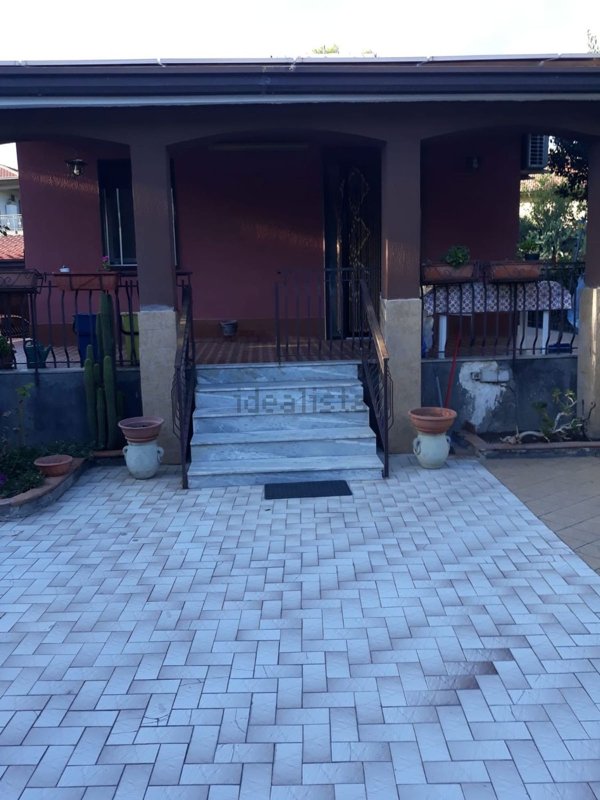 appartamento in affitto a Pedara