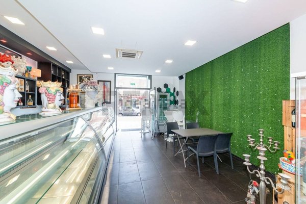 negozio in affitto a Pedara