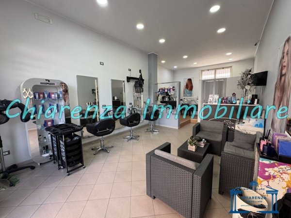 locale commerciale in affitto a Pedara