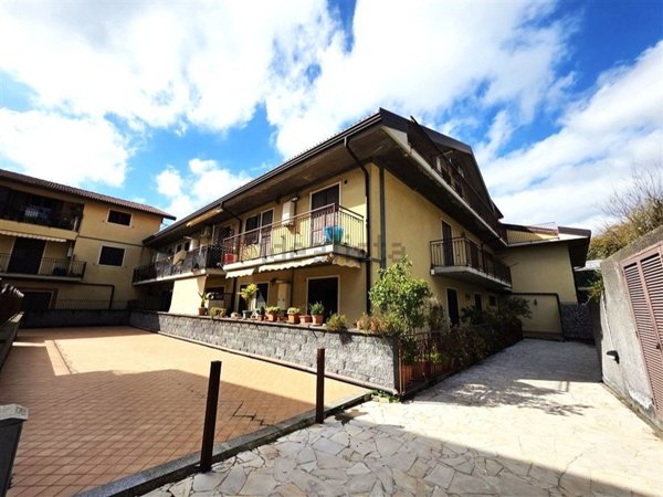 appartamento in affitto a Pedara