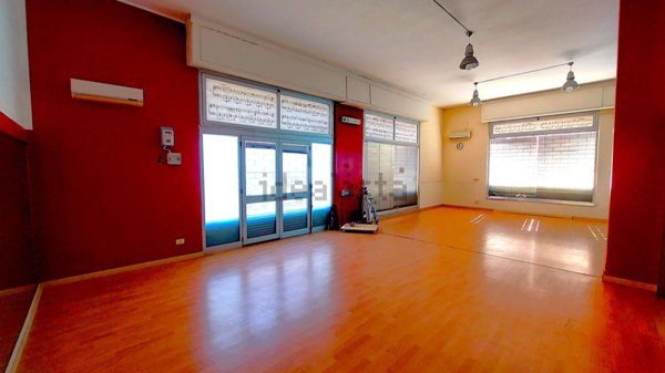 negozio in affitto a Riposto