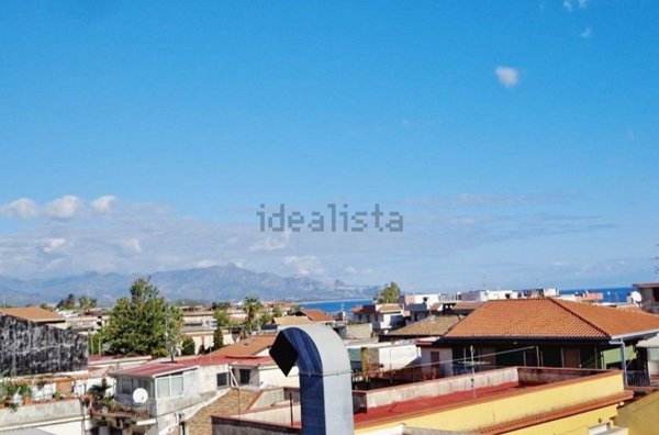 appartamento in affitto a Riposto