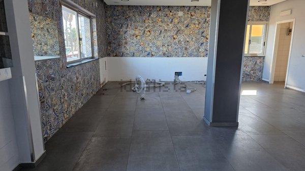 locale commerciale in affitto a Riposto