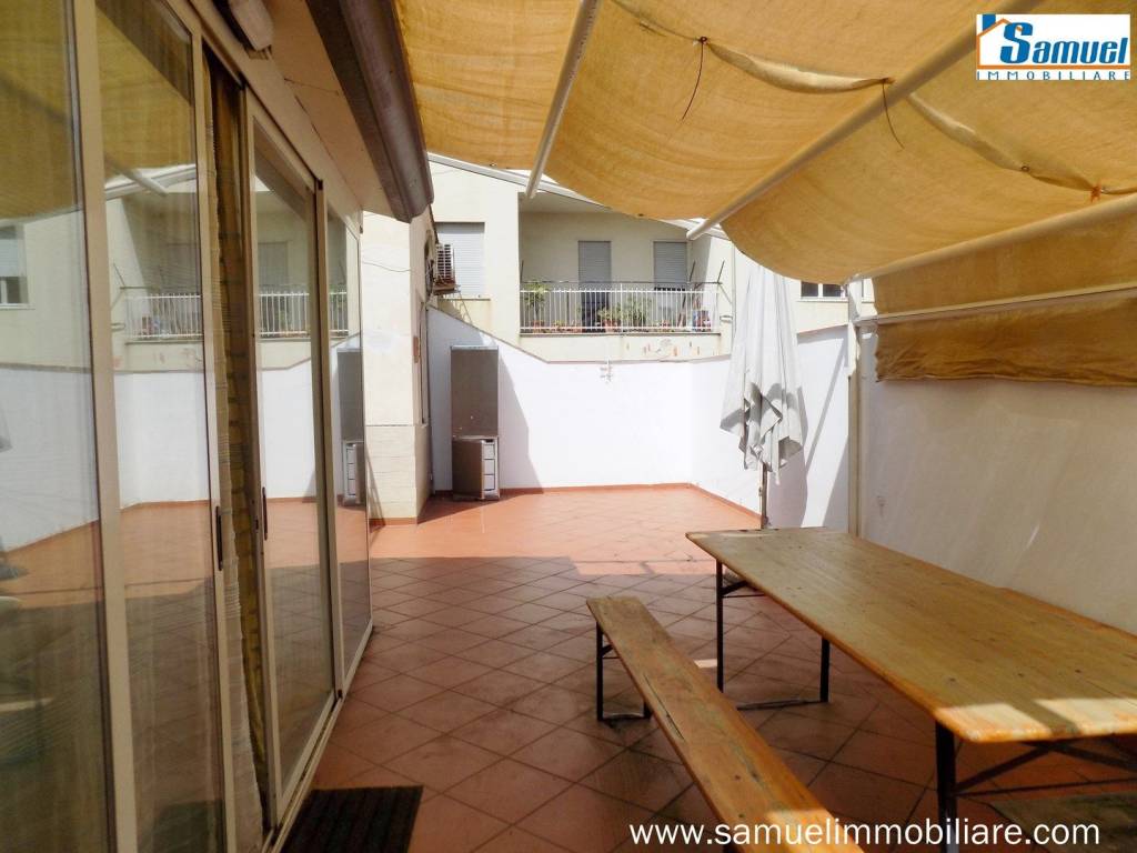 casa indipendente in affitto a Riposto