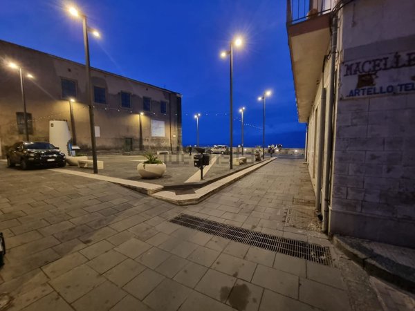 appartamento in affitto a Riposto in zona Torre Archirafi