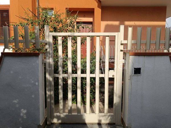 casa indipendente in affitto a San Giovanni la Punta