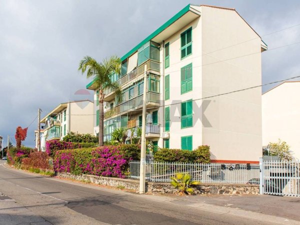 appartamento in affitto a San Giovanni la Punta in zona Trappeto