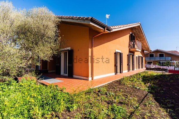 casa indipendente in affitto a San Giovanni la Punta