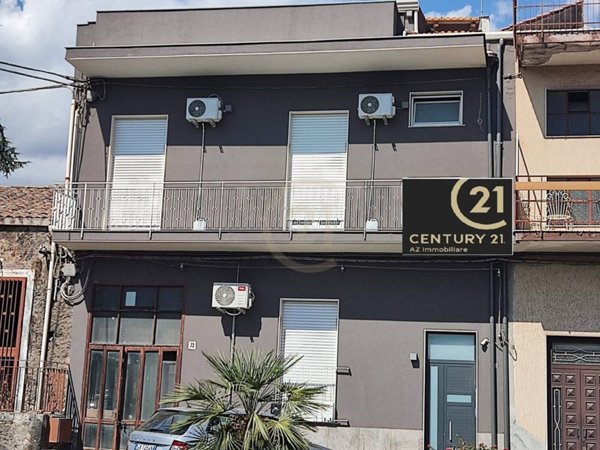 appartamento in affitto a San Giovanni la Punta in zona Trappeto