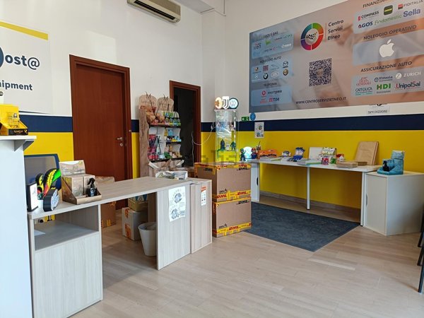 negozio in affitto a San Giovanni la Punta
