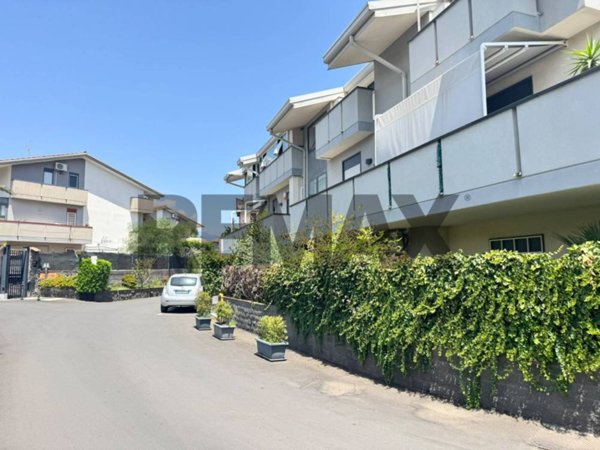 appartamento in affitto a San Giovanni la Punta in zona Trappeto