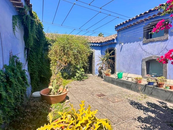 casa indipendente in affitto a San Gregorio di Catania