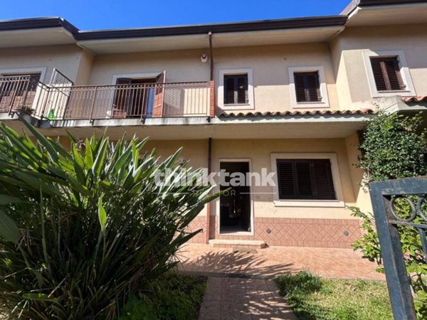 casa indipendente in affitto a San Gregorio di Catania