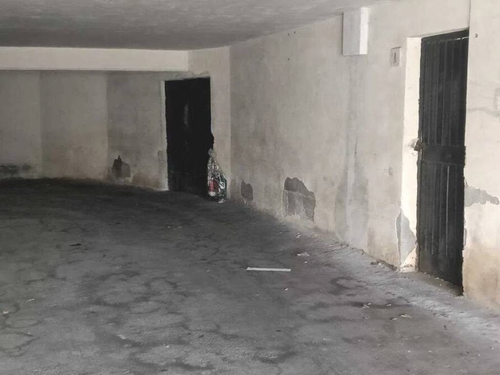 negozio in affitto a San Gregorio di Catania