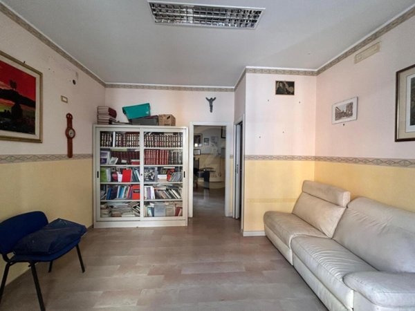 negozio in affitto a San Pietro Clarenza