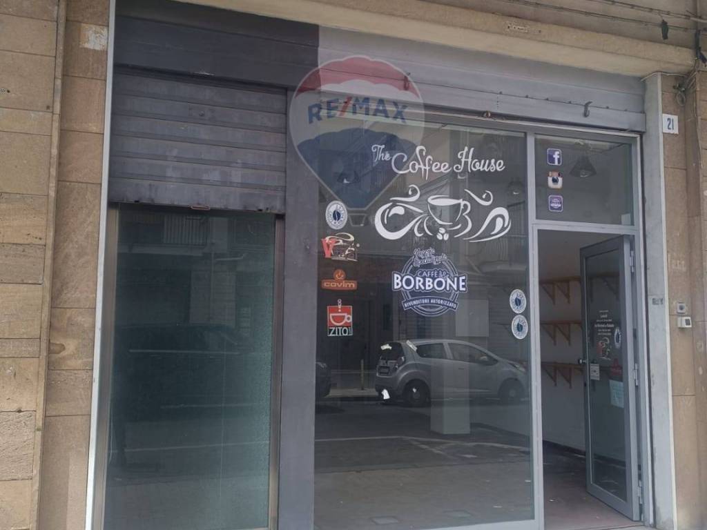 negozio in affitto a Sant'Agata li Battiati