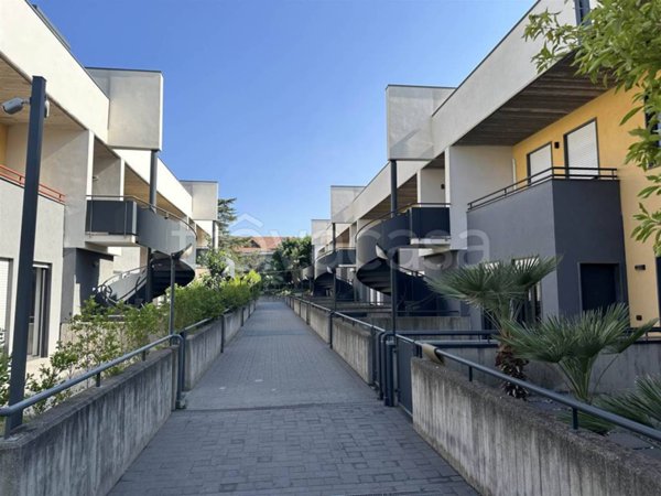 appartamento in affitto a Sant'Agata li Battiati