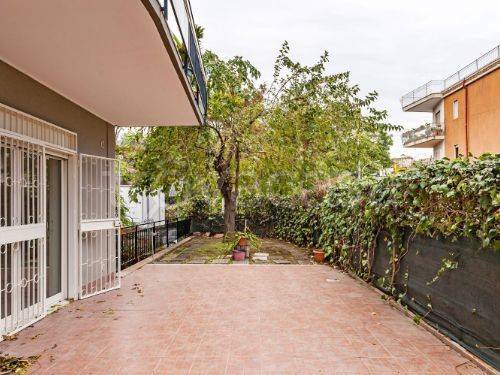 appartamento in affitto a Sant'Agata li Battiati