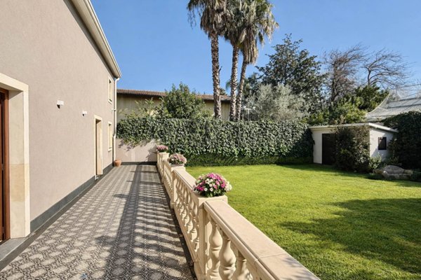 casa indipendente in affitto a Sant'Agata li Battiati