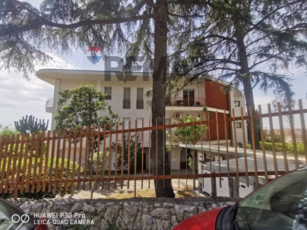 appartamento in affitto a Sant'Agata li Battiati